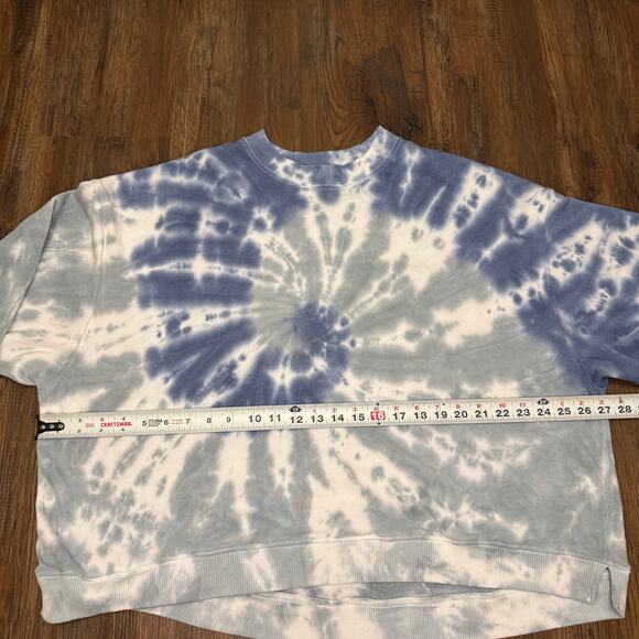 American Eagle crop tie dye Oversized Sweatshirt MEDIUM soft stretchy pullover - Picture 3 of 9